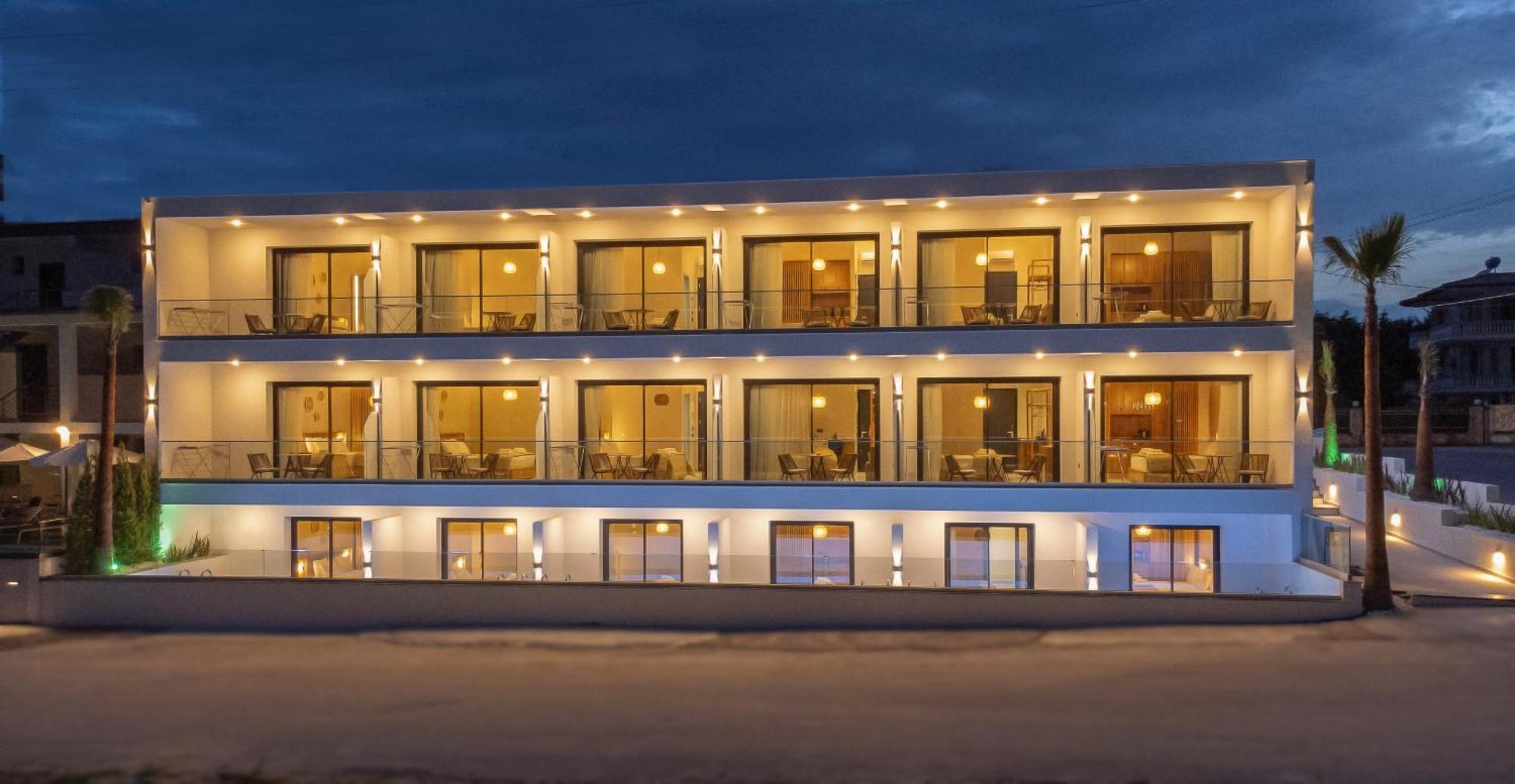 Luminous Luxury Living Aparthotel Kallithea  Buitenkant foto