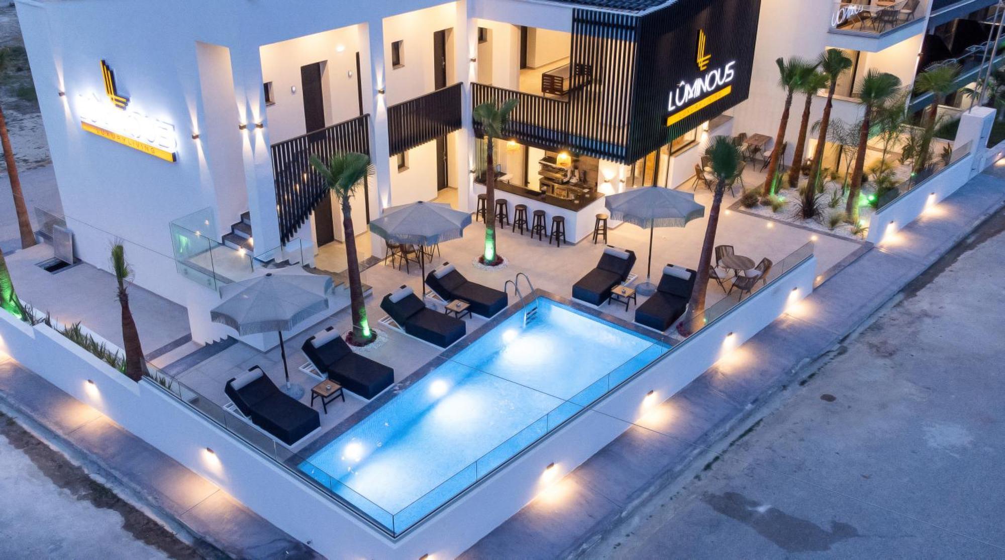 Luminous Luxury Living Aparthotel Kallithea  Buitenkant foto