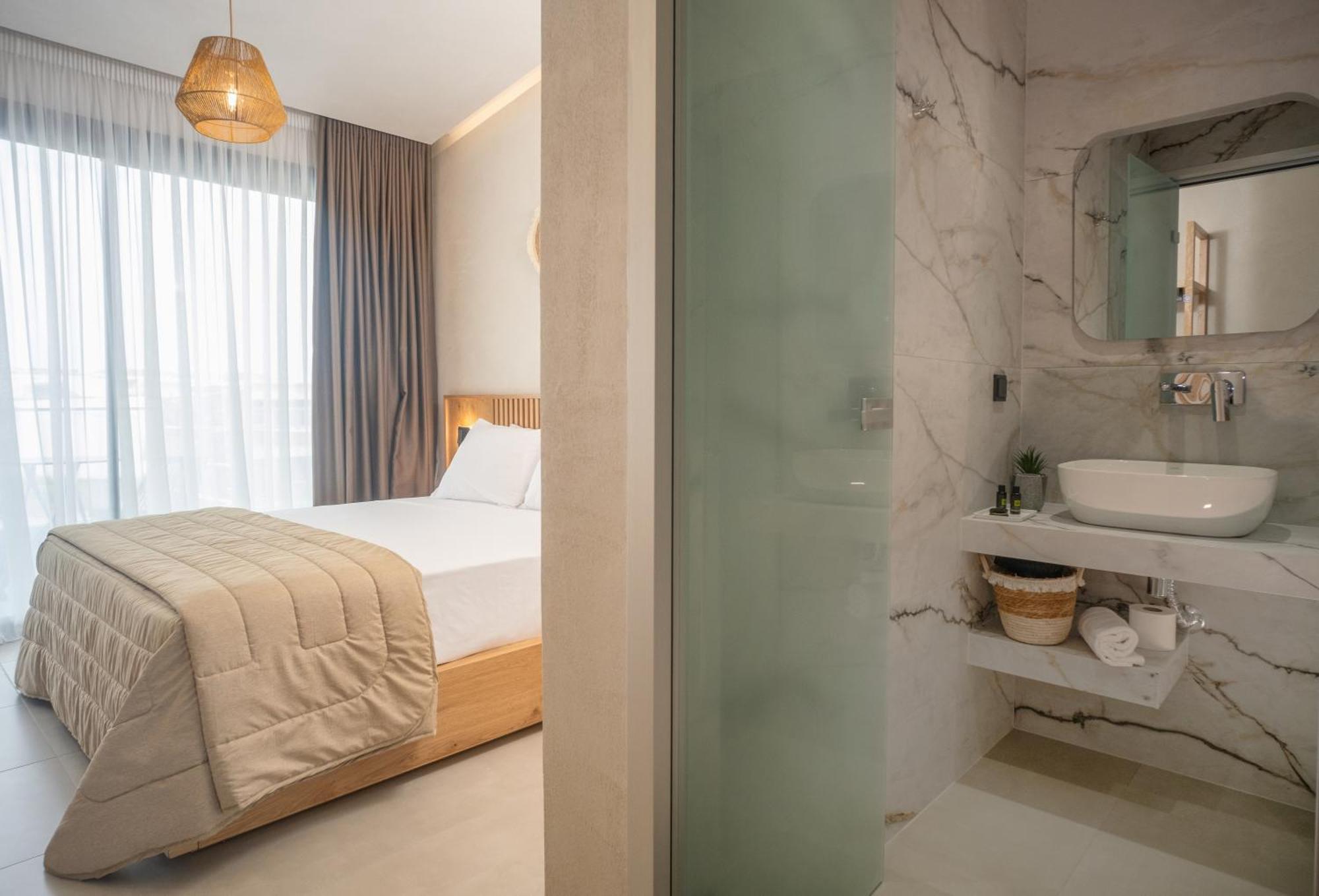 Luminous Luxury Living Aparthotel Kallithea  Buitenkant foto