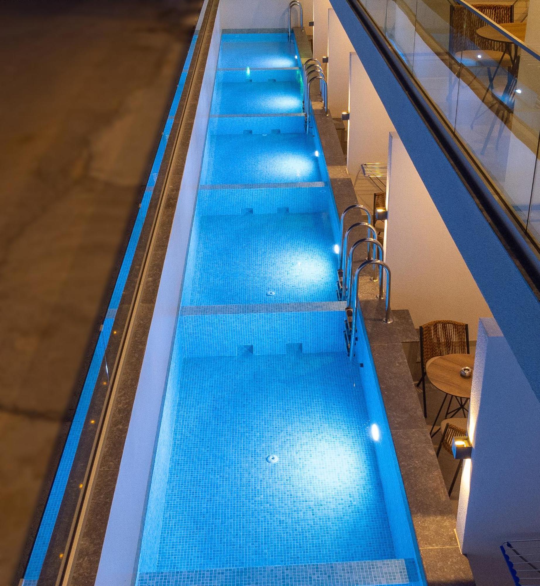 Luminous Luxury Living Aparthotel Kallithea  Buitenkant foto