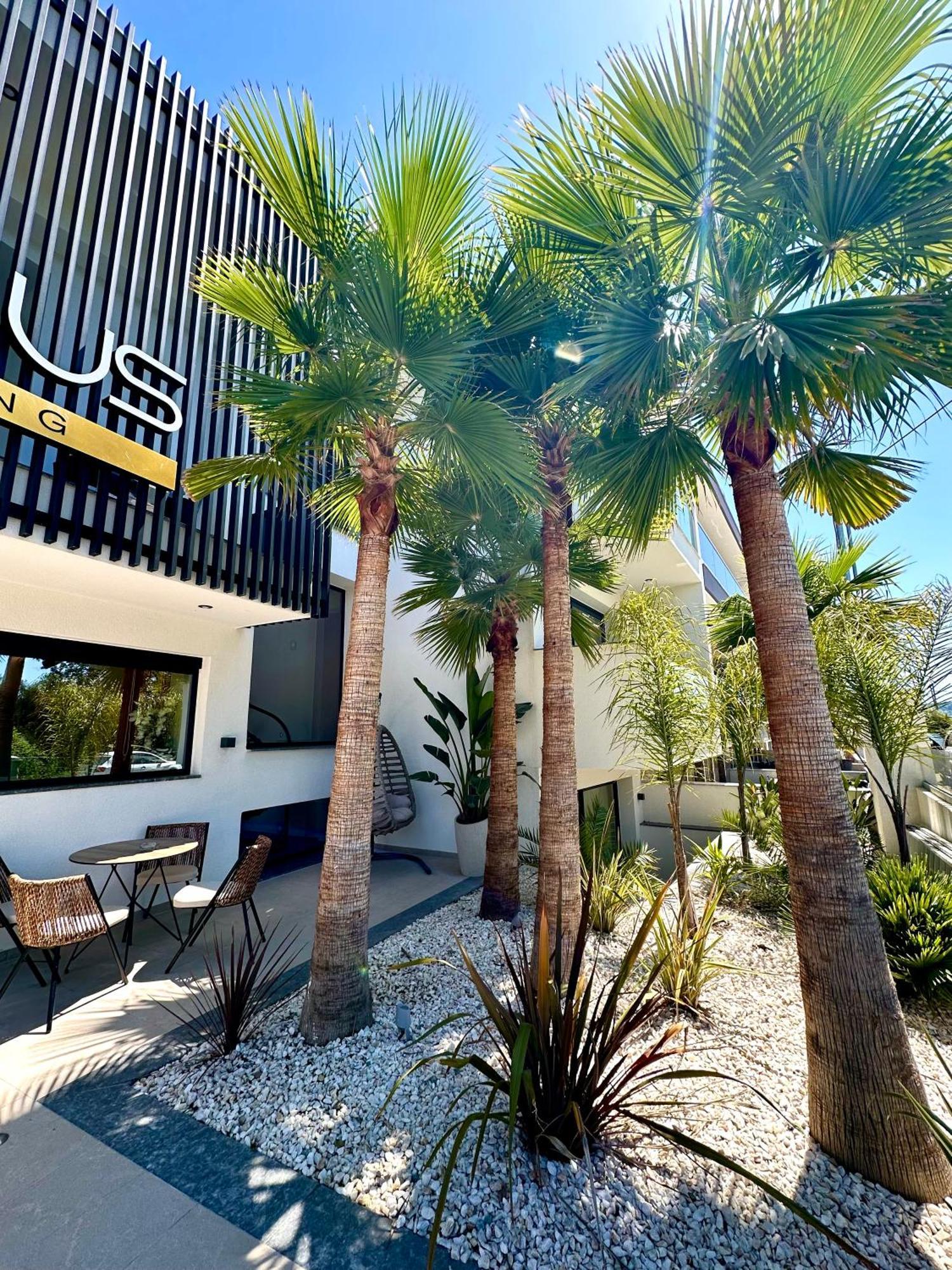 Luminous Luxury Living Aparthotel Kallithea  Buitenkant foto